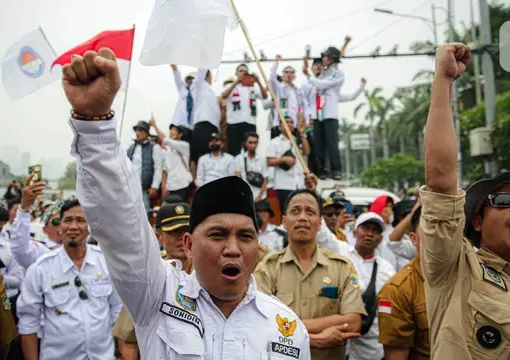 Sementara itu, revisi UU Desa telah disepakati menjadi Rancangan Undang-undang (RUU) Desa oleh DPR RI pada tanggal 11 Juli 2023. Saat ini, RUU tersebut memasuki tahap pembahasan bersama pemerintah.